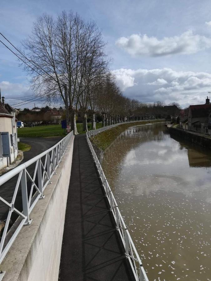 Le Loft Montargis Gien Maison De Ville Sainte-Geneviève-des-Bois Exteriér fotografie